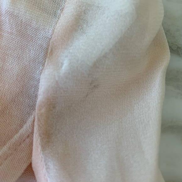 Vince Mixed Media Silk Blend Pale Pink Blouse - Picture 4 of 8